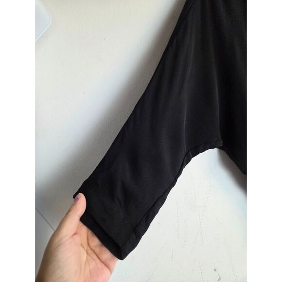 Lafayette 148 Black 100% Silk Faux Wrap Dolman Sleeve Blouse size X-Small - Picture 3 of 6